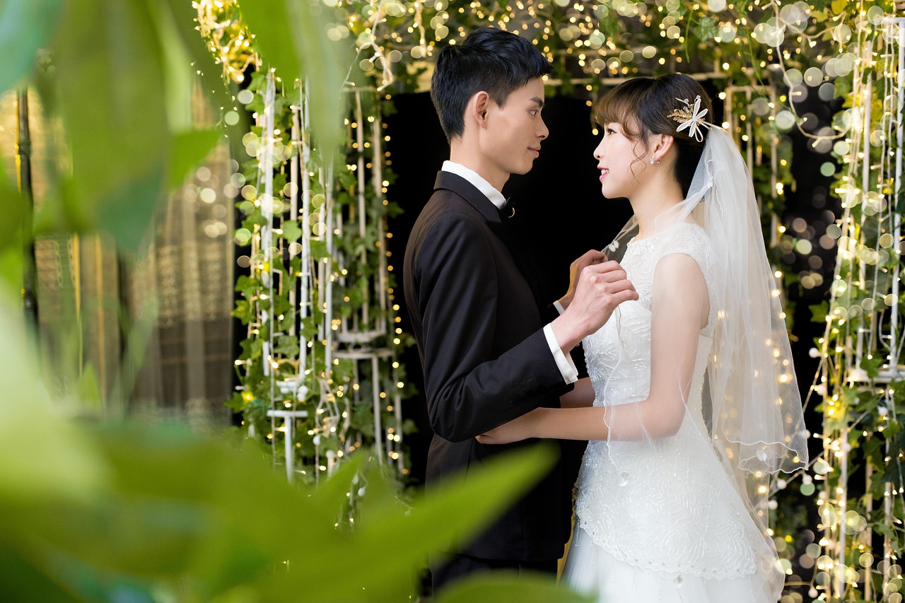 權(quán)力與情感的交織，首長的小蠻妻最新章節(jié)