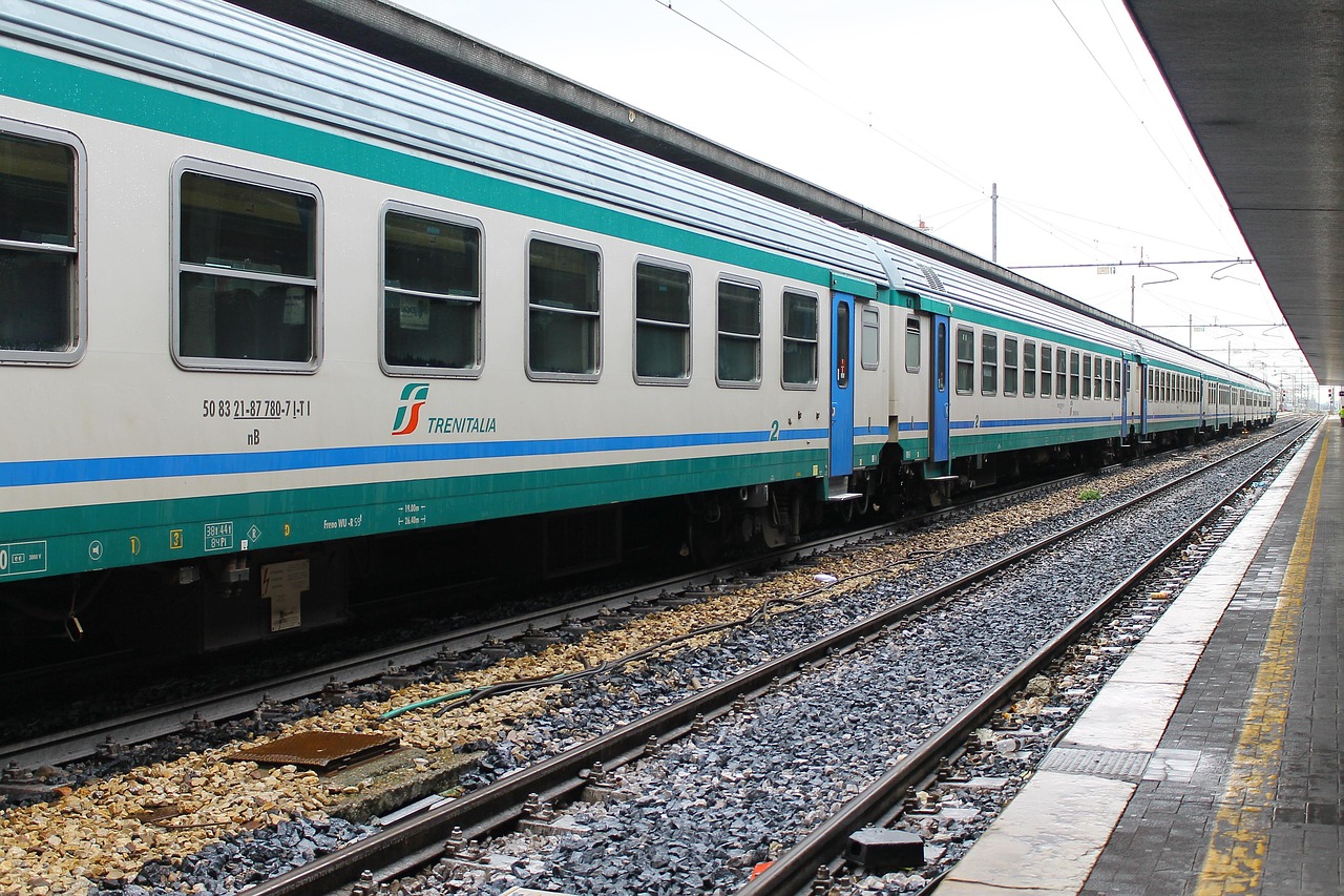 K1624次列車最新時(shí)刻表詳解，出發(fā)與到達(dá)站點(diǎn)時(shí)間一網(wǎng)打盡！