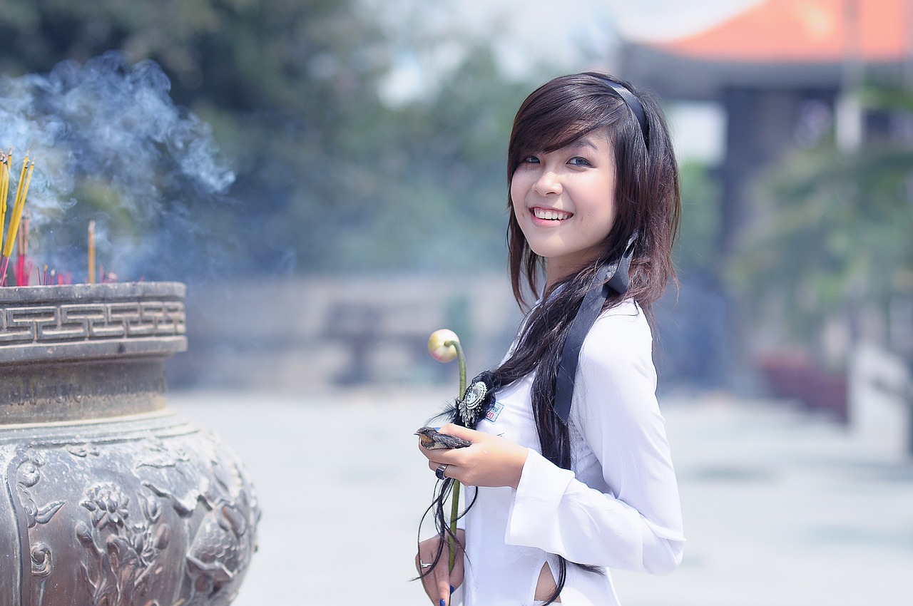 動漫美女日批，多維解讀下的文化現(xiàn)象探討