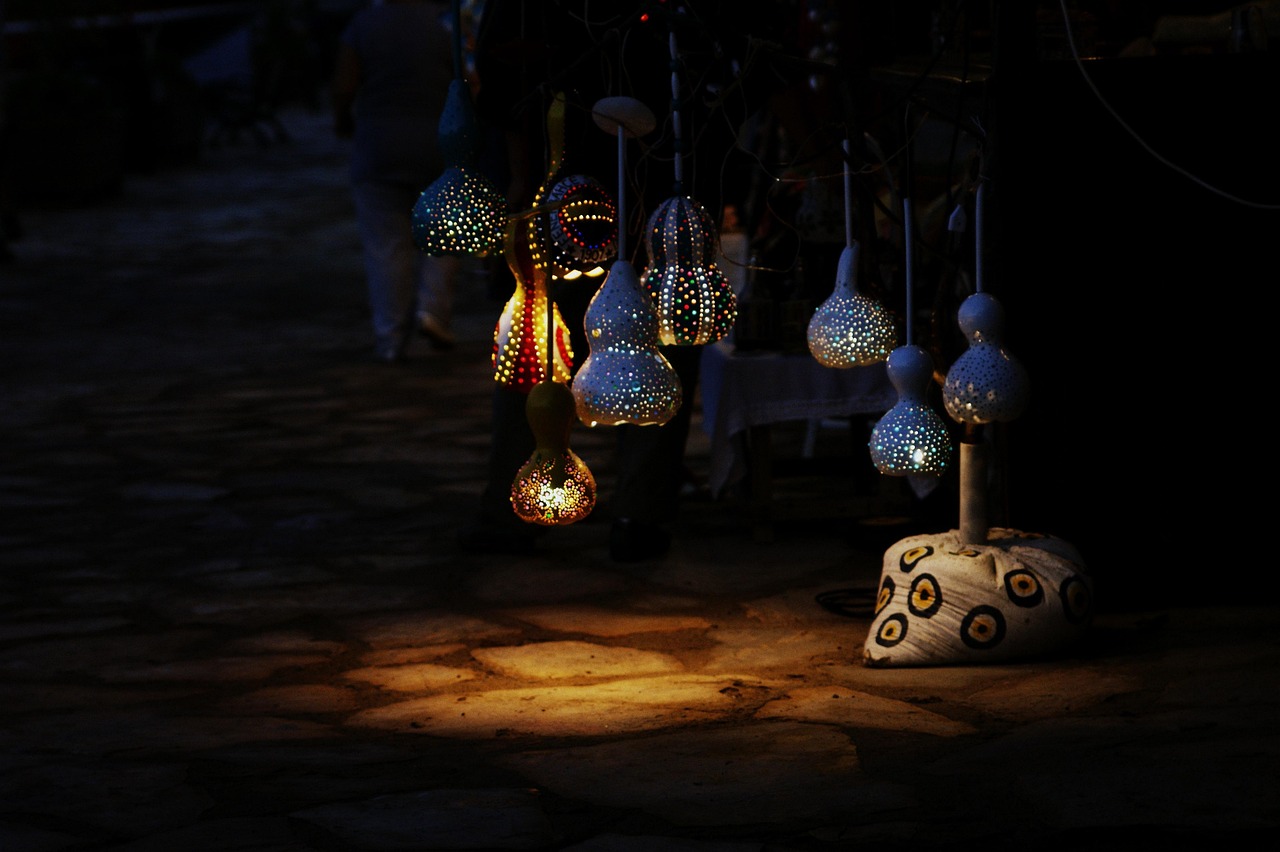 三級(jí)動(dòng)漫電影，藝術(shù)之旅的探索與反思