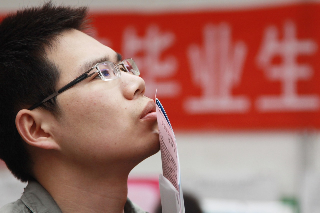 江陰利港最新職位招聘動態(tài)及人才需求深度解析