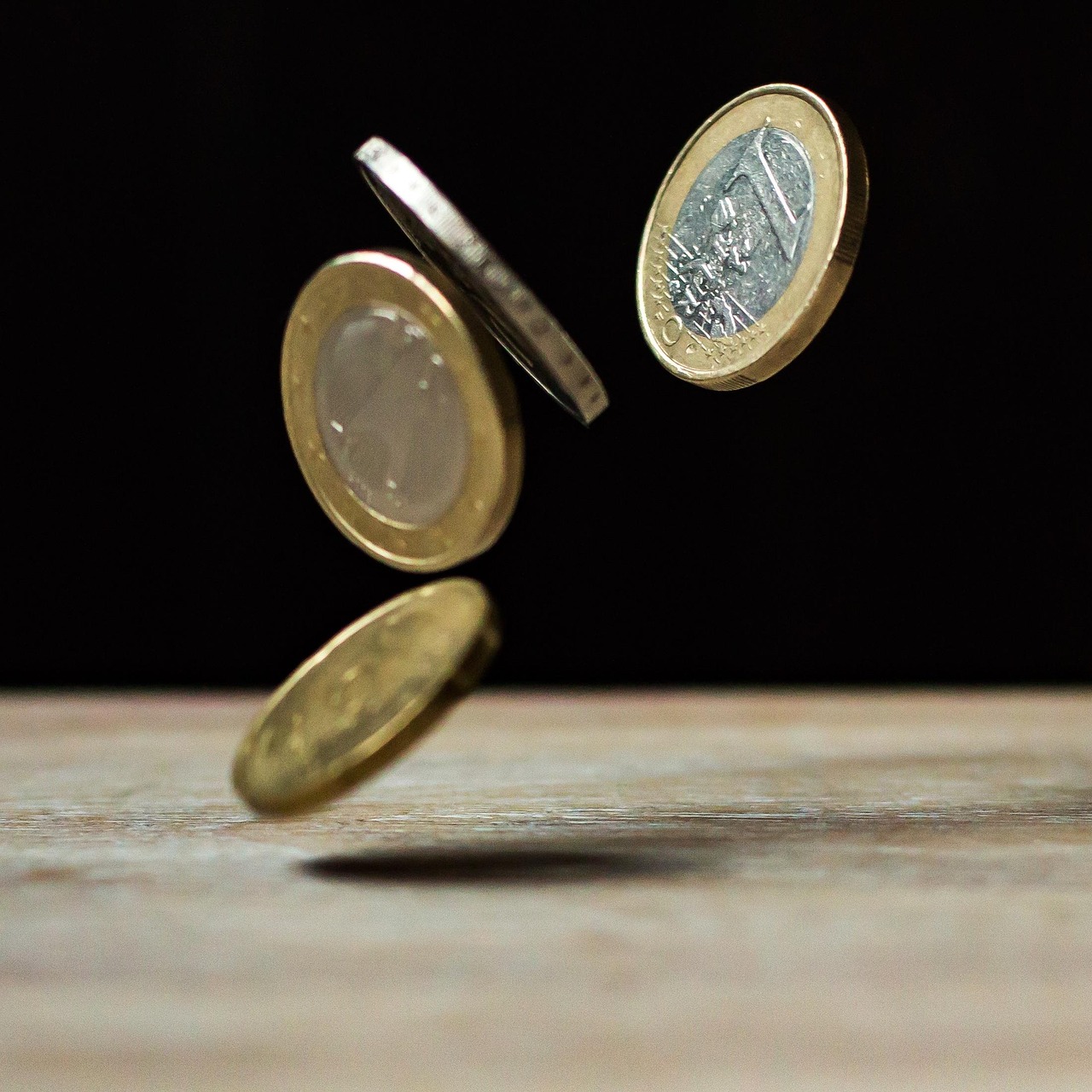 股票資訊網(wǎng)，信息時(shí)代投資指南的必備工具