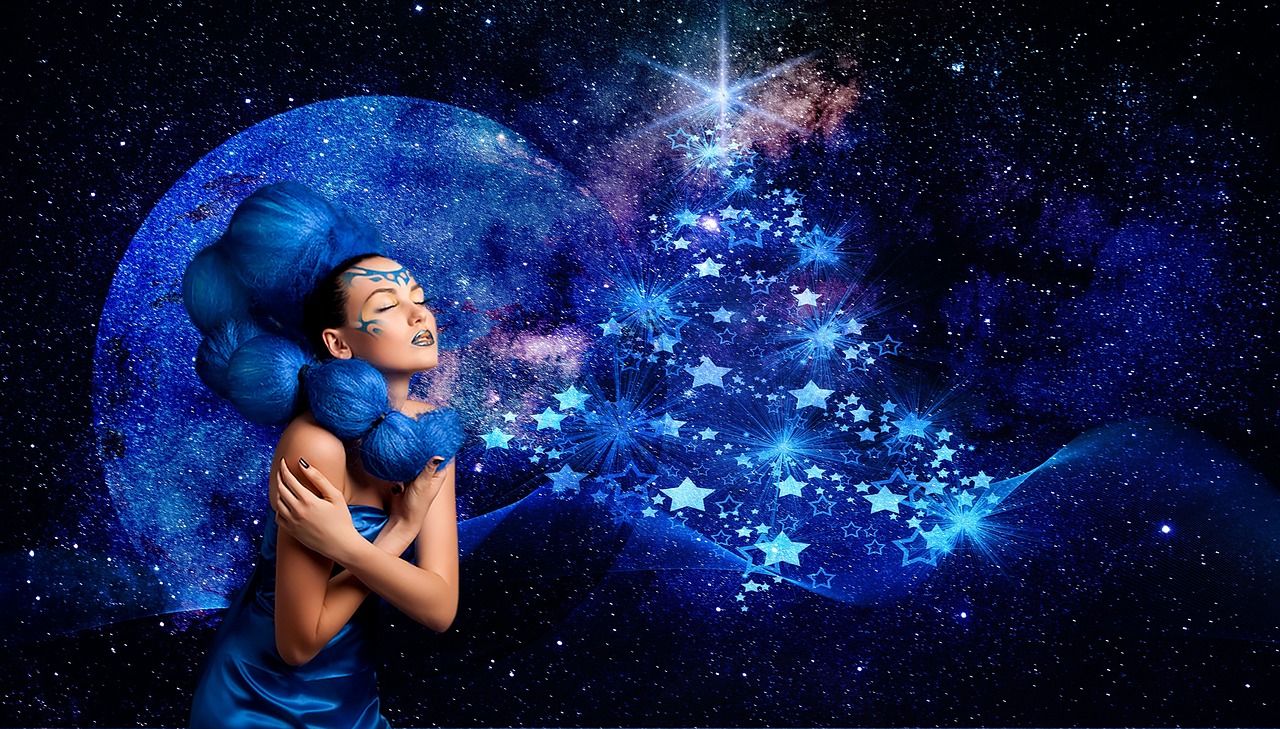 袁立斯琴高娃五月閃耀熒屏，電視劇中的璀璨明星時刻